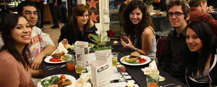 Students eating at College Night in the dining hall